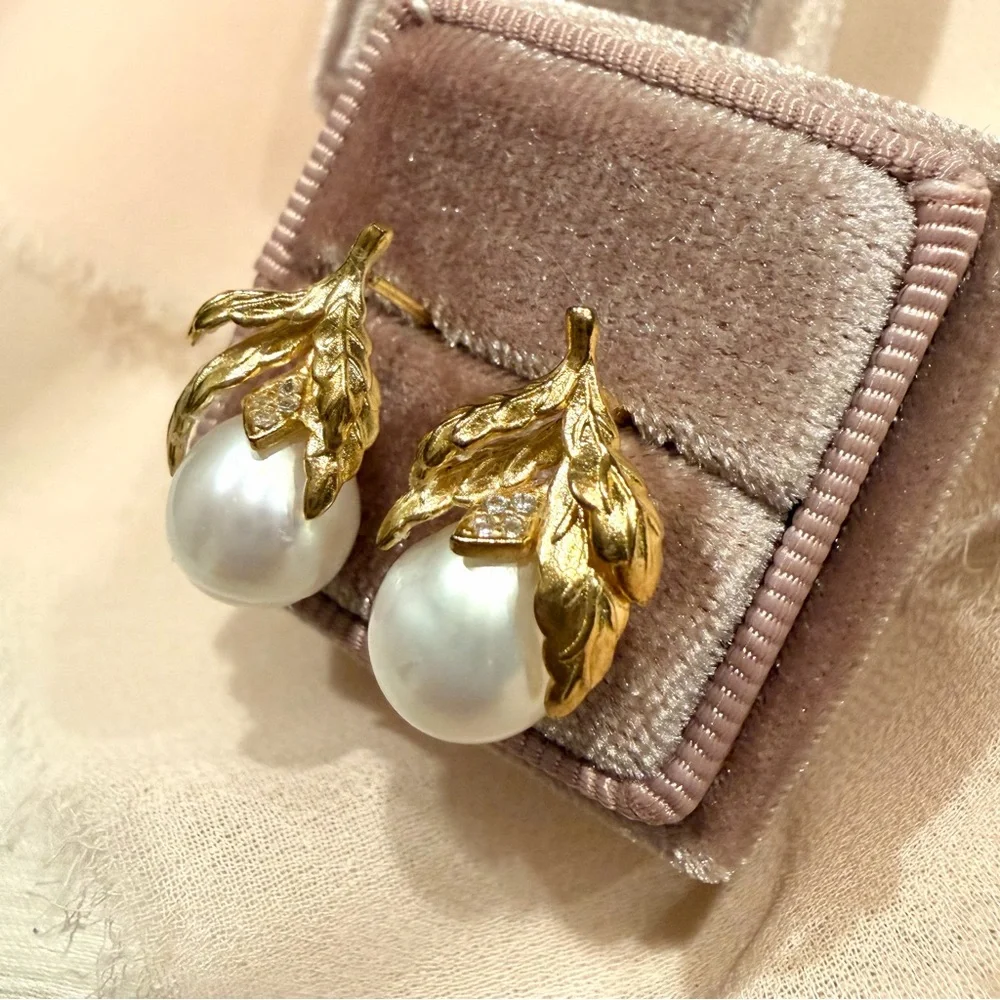 Gold Leaf Freshwater‎ Pearl Drop Earrings Statement Baroque Pearl Jewelry